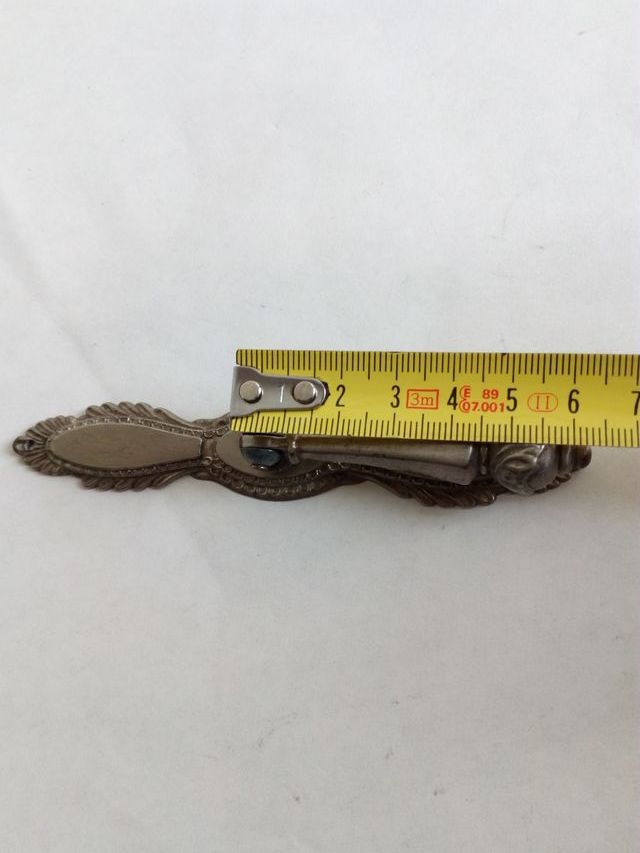 TIRADOR DE METAL PLATEADO ANTIGUO