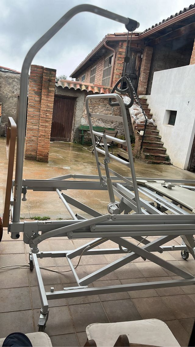 Cama ortopédica articulada hospital