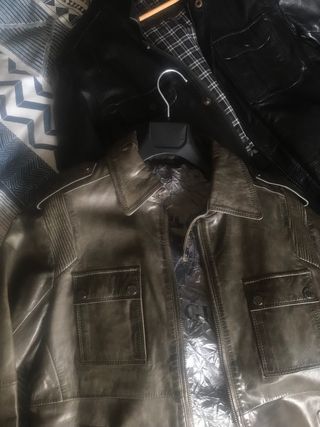 Chaqueta negro cuero