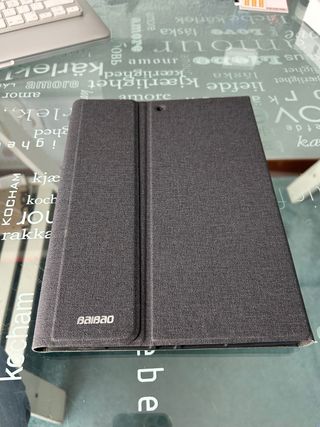 Funda iPad 7 8 9th Bluetooth con teclado