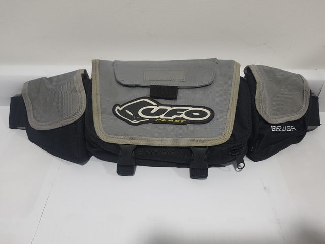 RIÑONERAS UFO BELUGA -LIQUIDACION-