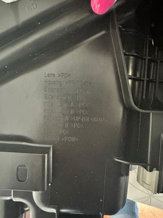 Faro derecho NISSAN QASHQAI