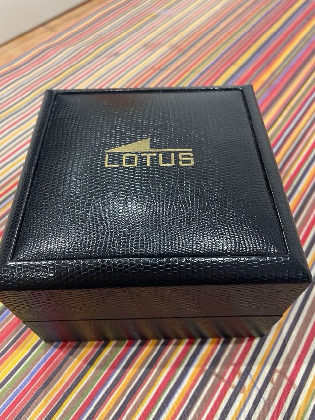 Reloj Lotus Depose