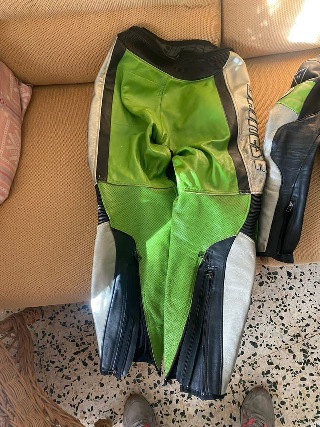 Mono 2 piezas Dainese TT72
