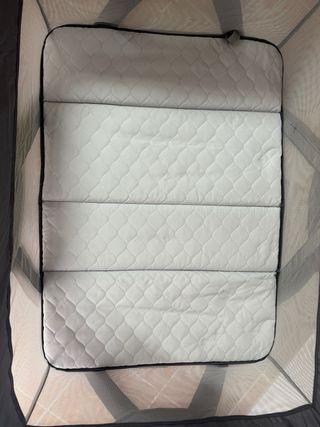 Cuna de viaje Nuna