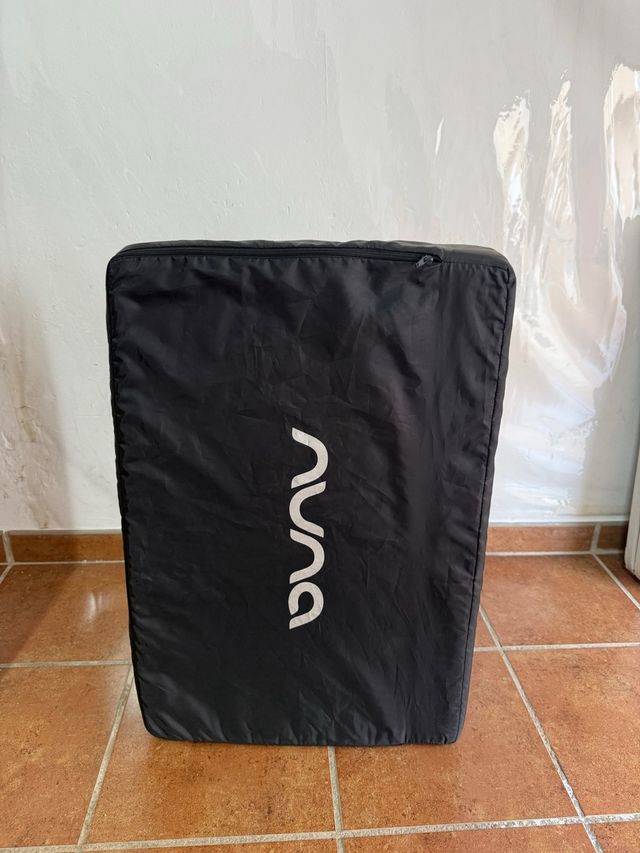 Cuna de viaje Nuna