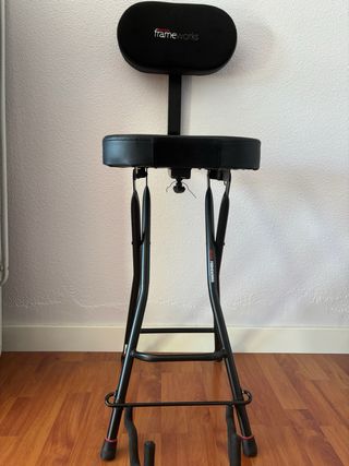 Asiento guitarra y soporte para guitarra