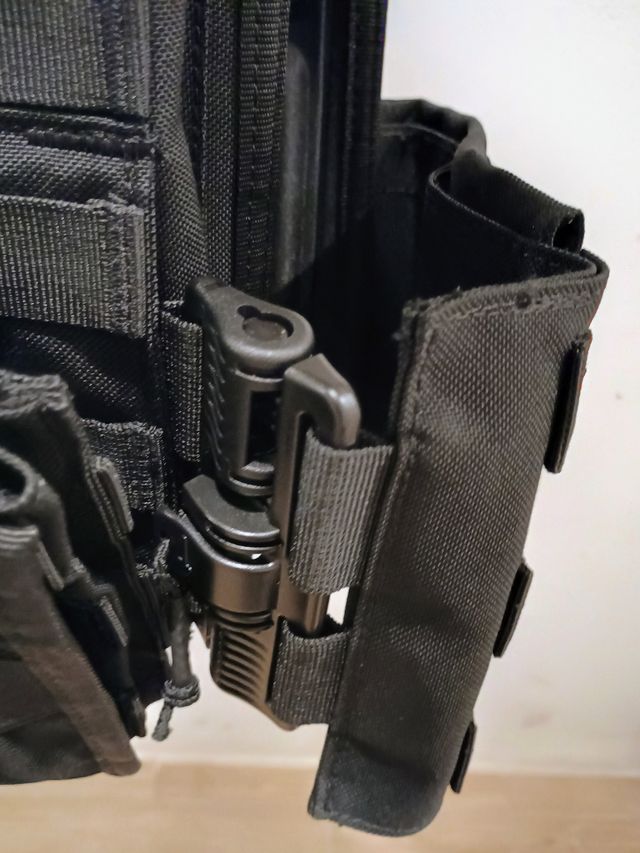 Chaleco airsoft profesional negro