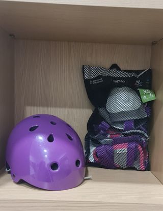 Set protecciones y casco.