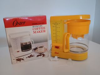 Cafetera electrica amarilla