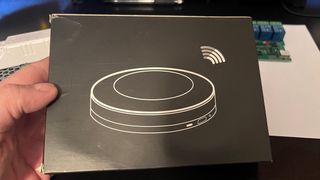 Sonoff relés on/off fuente DC 5v mesnwell y remote