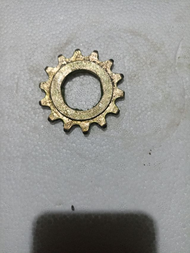 Piñon derbi variant 14 sin reforzar