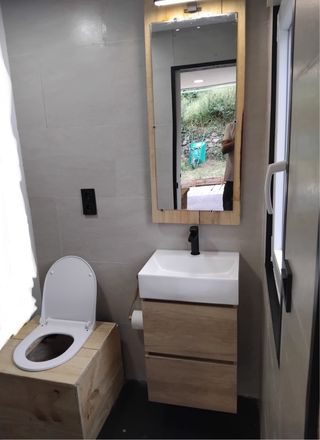 CASETA REFUGIO AUTOSUFICIENT TINY HOUSE CASA MOVIL