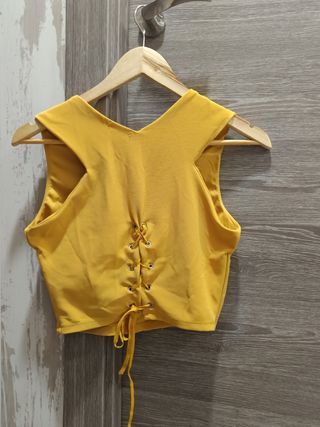 Top Mostaza Stradivarius