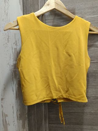 Top Mostaza Stradivarius