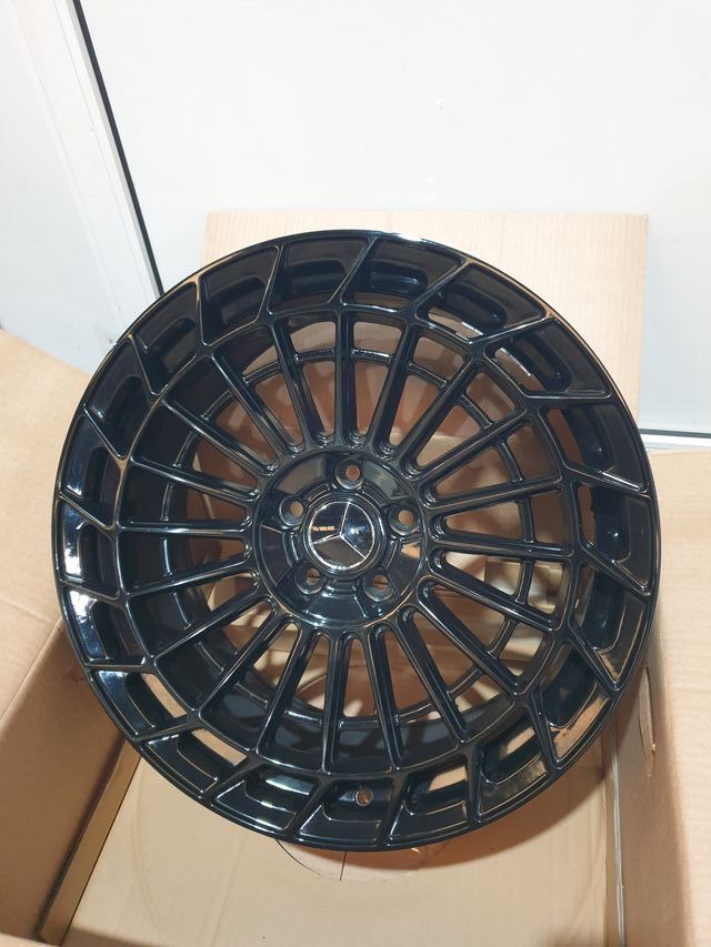 Llantas 18 Mercedes Maybach Black