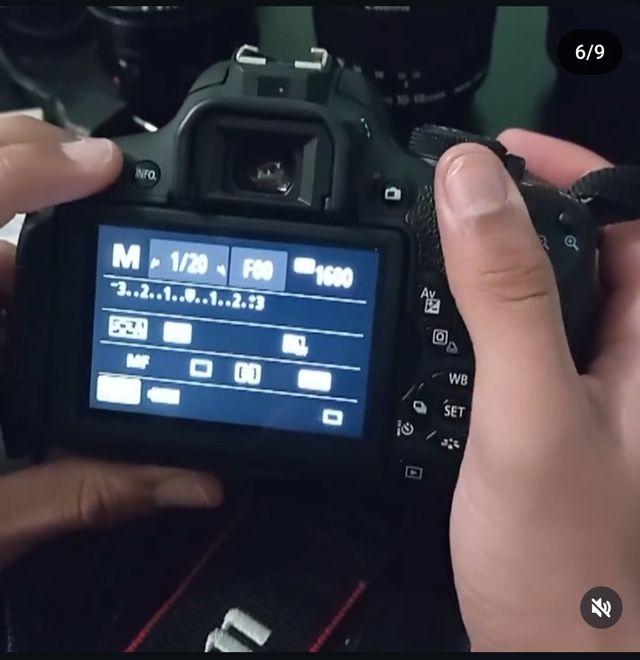 Cámara digital canon eos 700 D