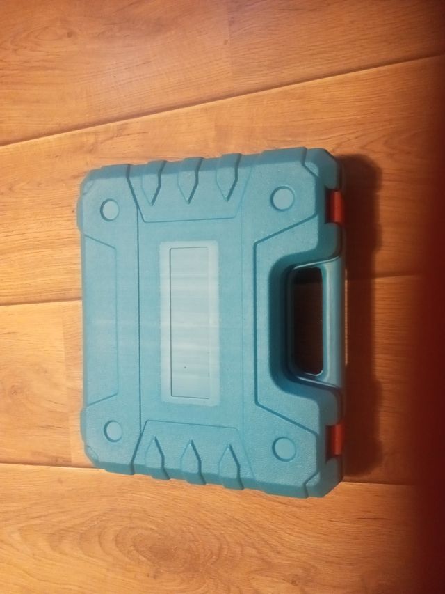 Chave de fenda, broca