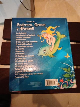 Cuentos de Andersen, Grimm y Perrault Vol. 1 (Spanish Edition)