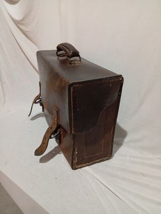 Maletín de herramientas antiguo