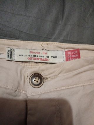 Pantalón chino beige 