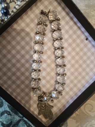 Dos pulseras 