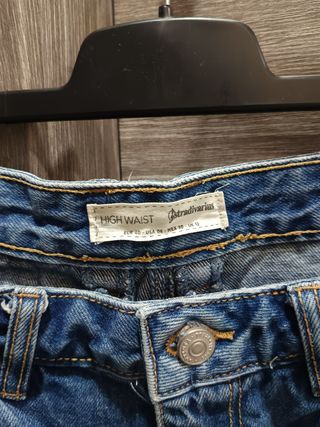 Shorts vaqueros Stradivarius 