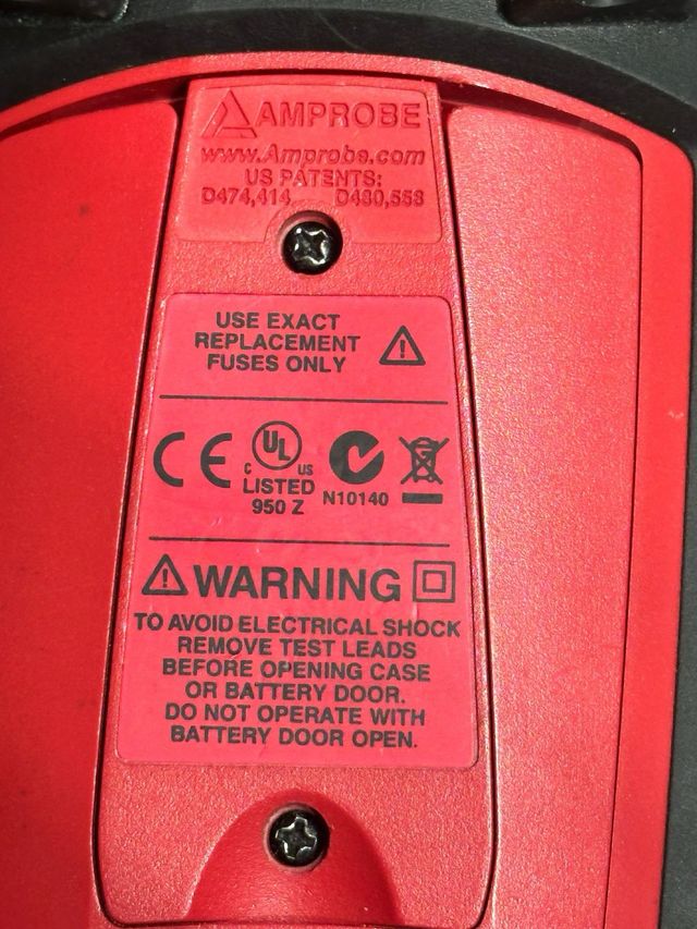 Multímetro Amprobe 33XR-A