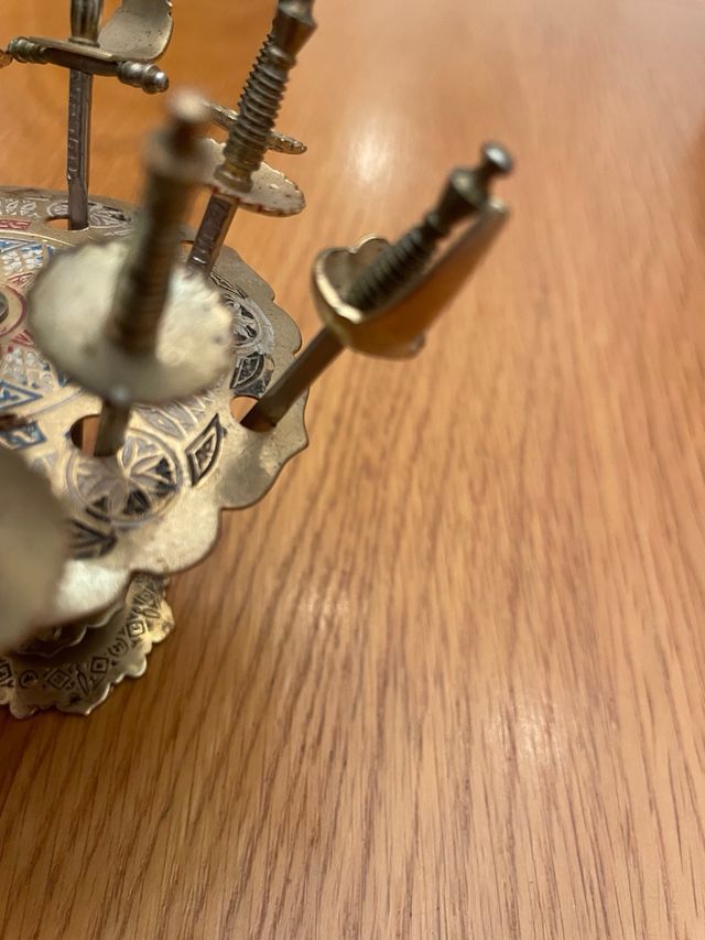 Juego de espadas para aperitivo