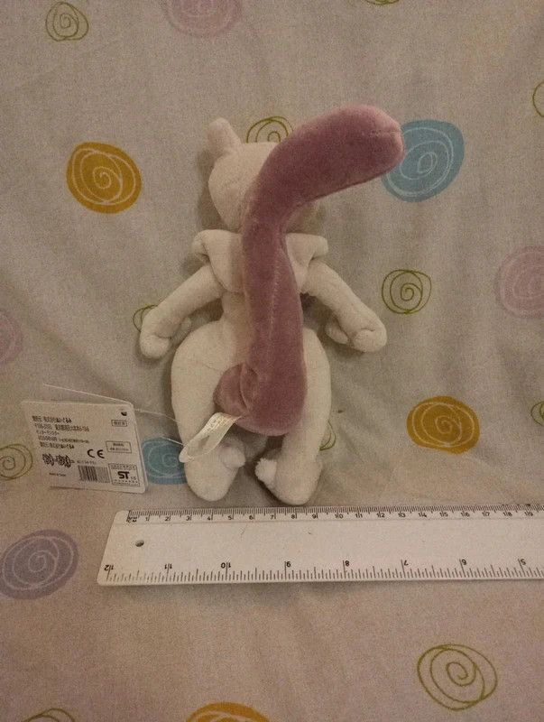 Pokémon peluche mewtwo