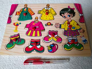 Puzzle de vestidos en fichas de madera
