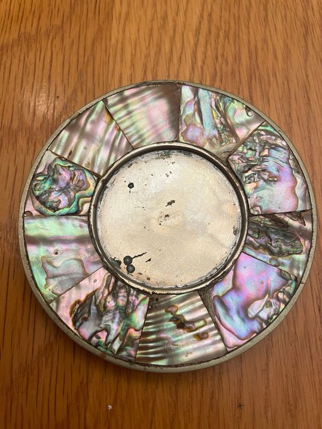 Taza y plato nacar y alpaca