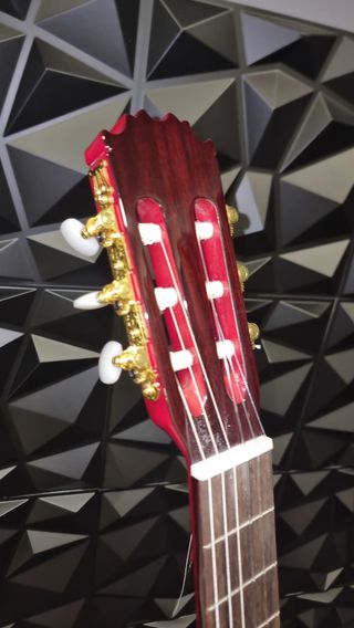 Guitarra Flamenca Con Joyo y Previo 0S1