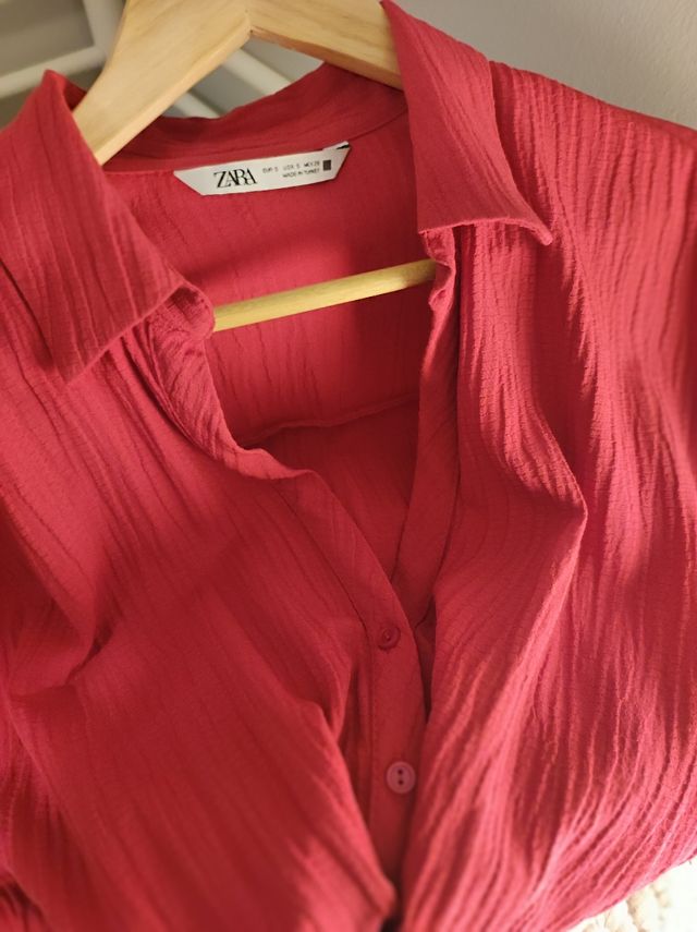 vestido camisero fucsia rubí