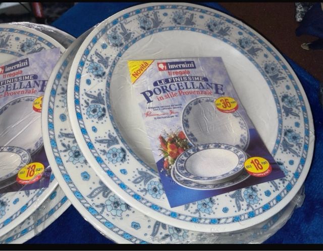 Set 4 piatti porcellana provenzale imballato