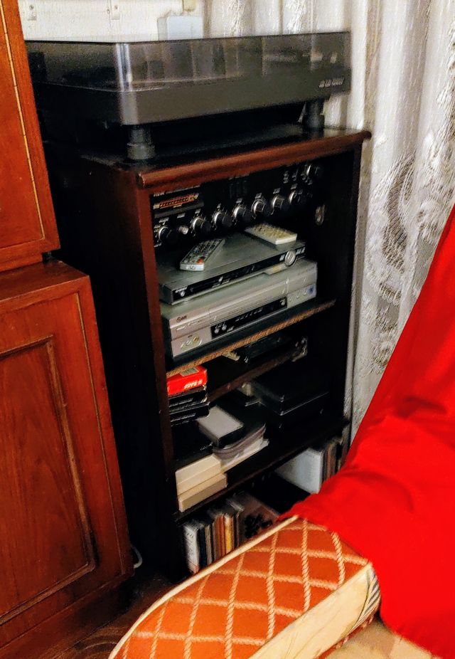 Tocadiscos y Amplificador Vieta