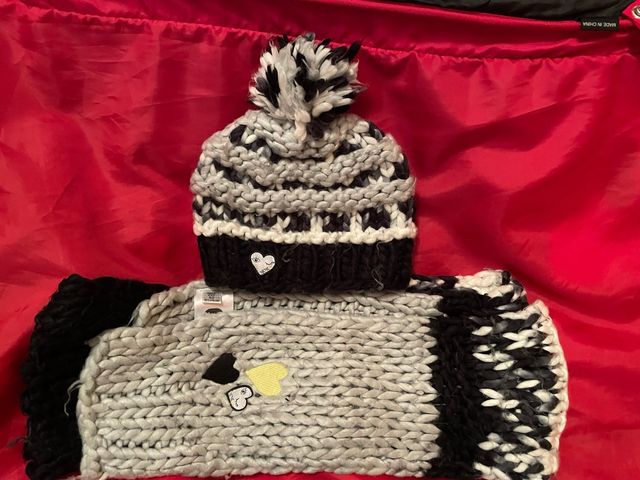 Bufanda y gorro tuc tuc