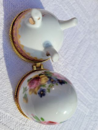 Uovo stile FABERGE apribile