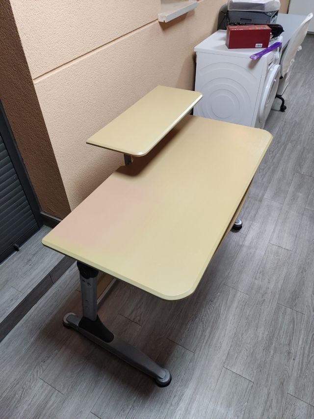 Mesa estudio, ordenador 