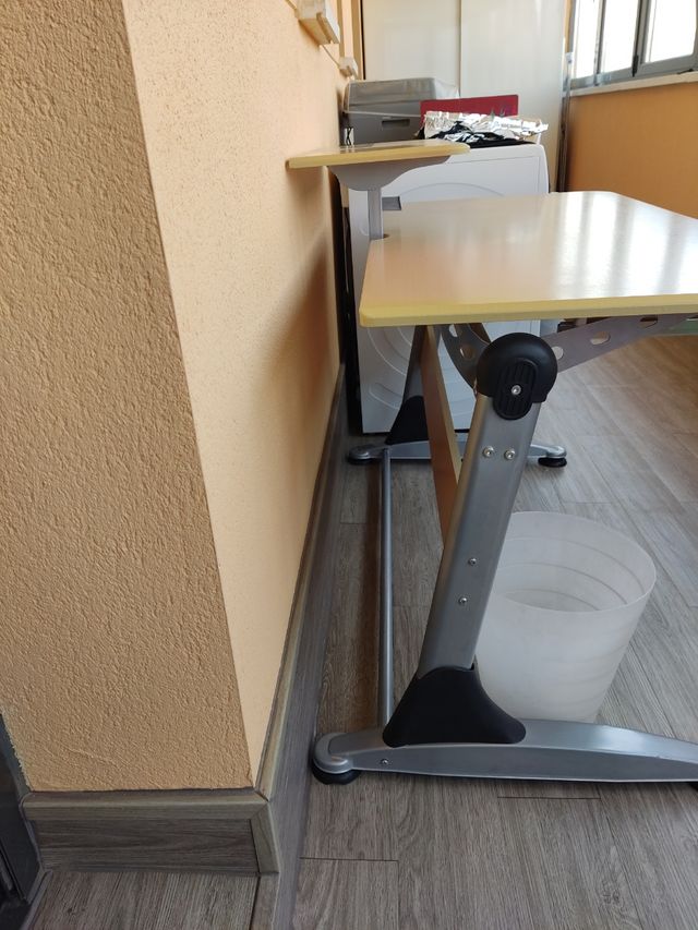 Mesa estudio, ordenador 