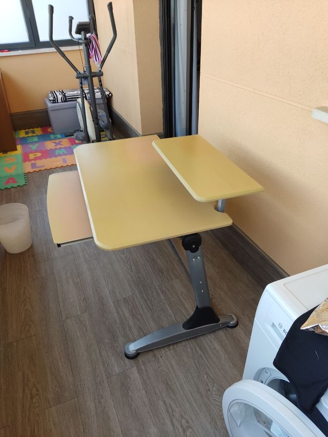 Mesa estudio, ordenador 