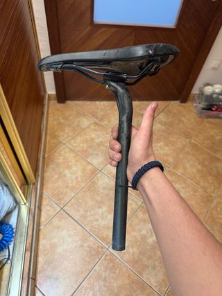 Tija de carbono