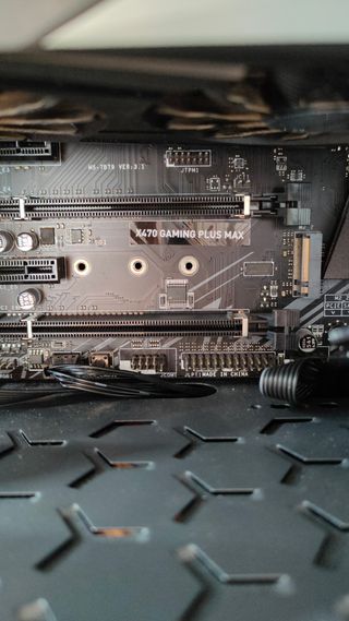 PC GAMER RYZEN 5600X + RX 6600 XT