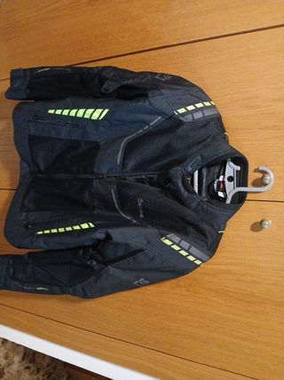 Chaqueta moto