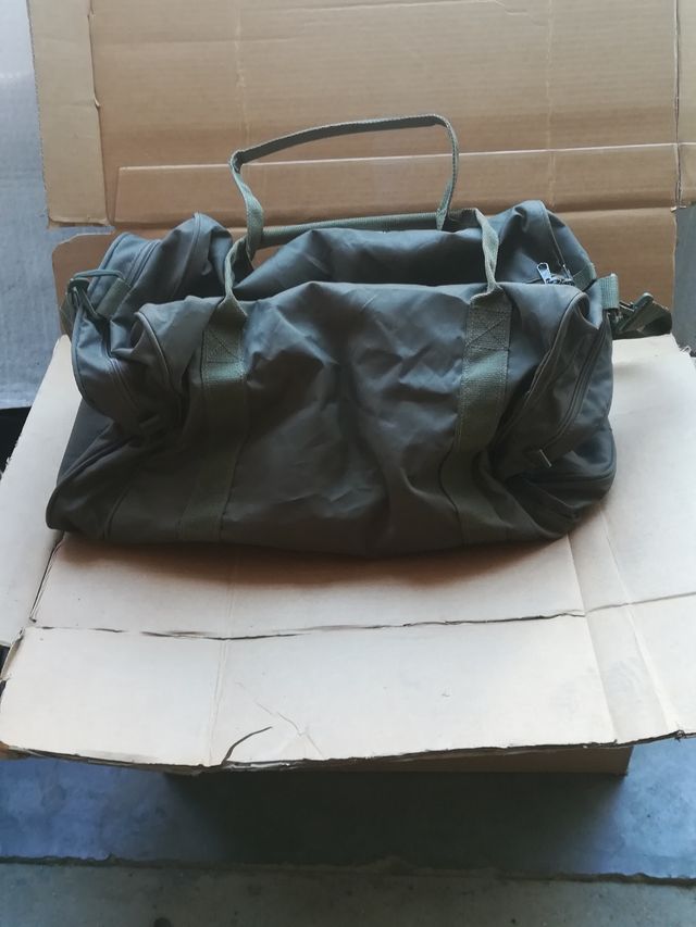 Borsa valigia e borsa tracolla Esercito