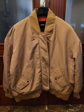 Chaqueta bomber mujer Pullbear 