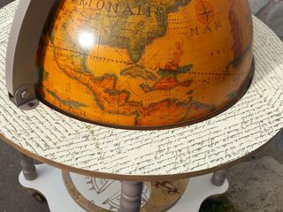 ORIGINAL Y ÚNICA BOLA DEL MUNDO-MUEBLE BAR