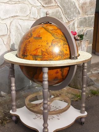 ORIGINAL Y ÚNICA BOLA DEL MUNDO-MUEBLE BAR