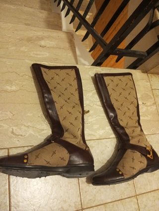 Stivali Cesare Paciotti