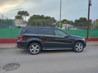 Mercedes-Benz  GL 2008